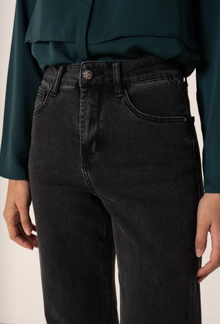 Kendal Straight Jeans