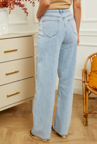 Solana Loose Jeans