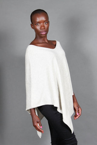 Cashmere Triangular Poncho